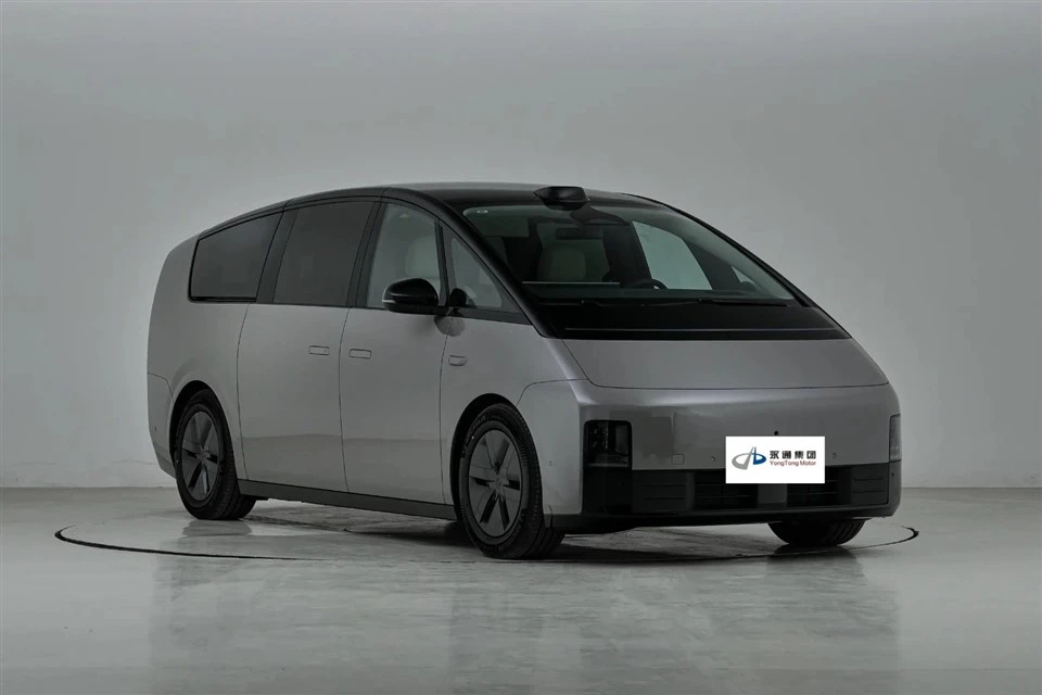 Li Auto MEGA