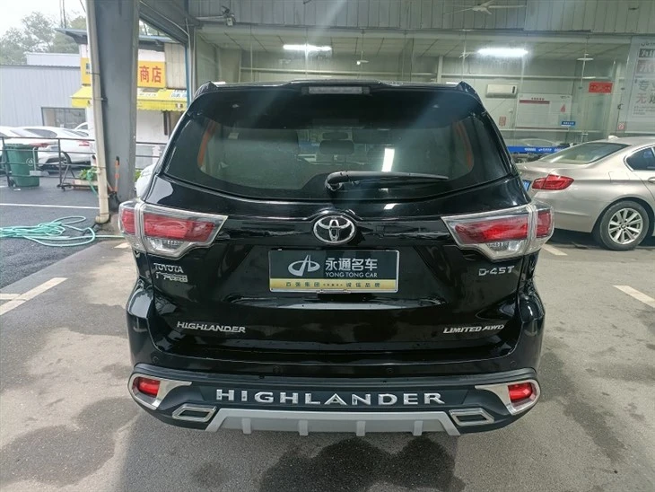 Toyota 2015 Highlander 2.0T 4WD Supreme Edition 7 Seater factory Toyota 2015 Highlander 2.0T 4WD Supreme Edition 7 Seater factory